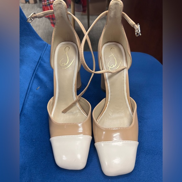 Sam Edelman Tan and Cream Heels - Picture 6 of 6